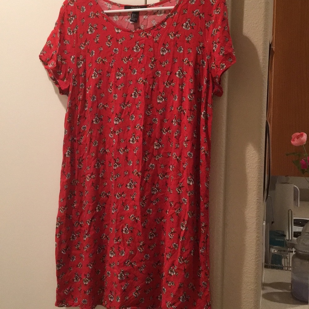 DONATED Red floral Forever21 shift dress